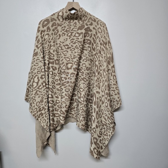 J. McLaughlin Poncho Sweater Women's‎ One Size Leopard Print Turtleneck Pullover - Picture 1 of 6